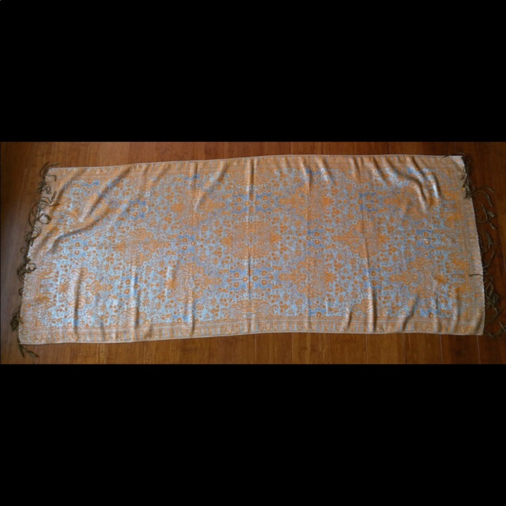 Handwoven Pashmina wrap from Israel orange, silver - Picture 5 of 5